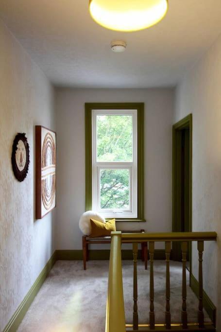 Lincoln Apartment Freshly Renovated Common Views Burton  Kültér fotó